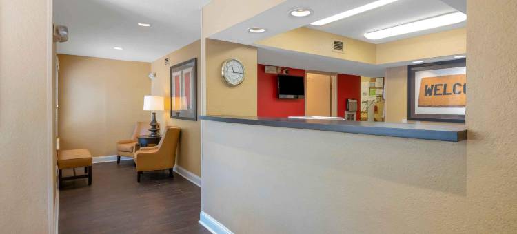 Extended Stay America Select Suites - 杰克逊维尔 - 湾草甸(Extended Stay America Select Suites - Jacksonville - Baymeadows)图片