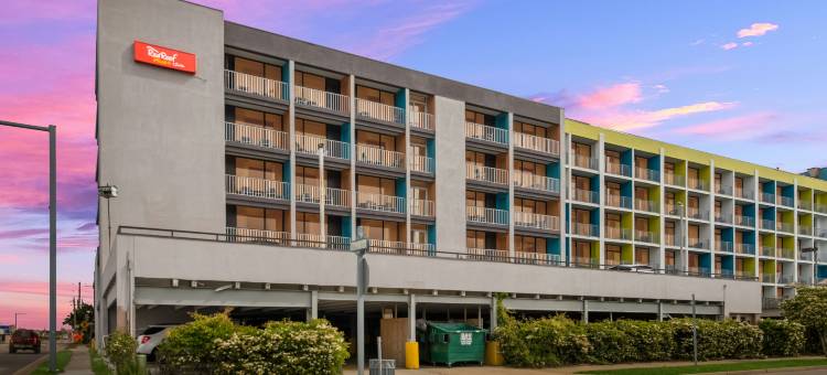 红屋顶PLUS+及套房维吉尼亚海滩-海滨(Red Roof Plus+ & Suites Virginia Beach - Seaside)图片