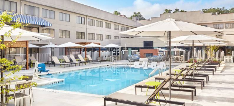 纳什维尔机场逸林酒店(DoubleTree Suites by Hilton Hotel Nashville Airport)图片