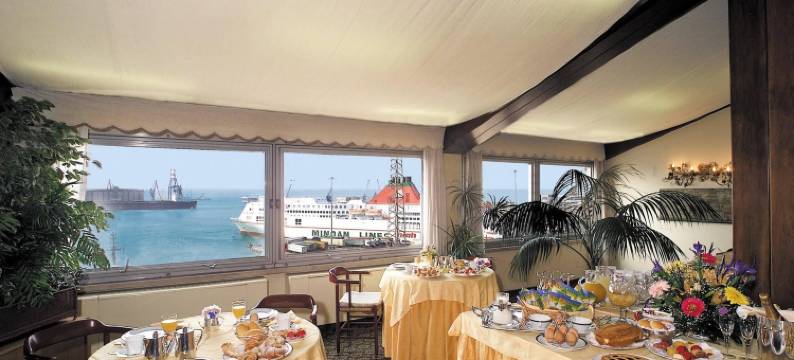 皇宫大酒店(Grand Hotel Palace)图片