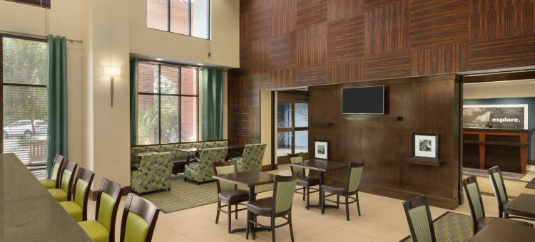 希尔顿欢朋套房酒店-千橡(Hampton Inn & Suites Thousand Oaks)图片