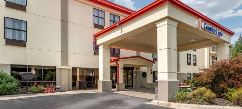 比尔特莫尔西舒适酒店(Comfort Inn Biltmore West)图片