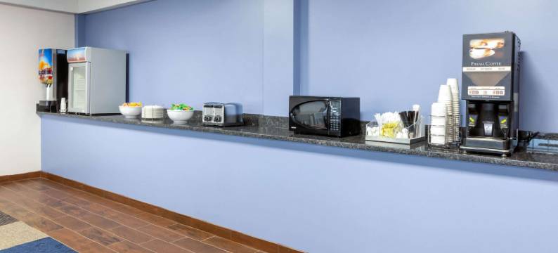 桑达斯基-锡达波因特温德姆戴斯酒店(Days Inn by Wyndham Sandusky / Cedar Point)图片