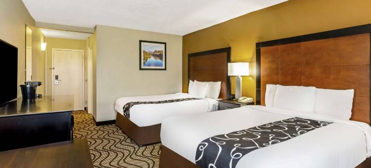 维斯维尔拉昆塔温德姆套房酒店(La Quinta Inn & Suites by Wyndham Wytheville)图片