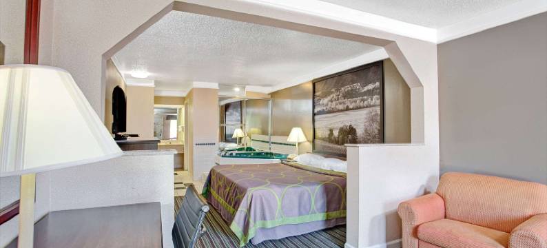 诺克斯维尔东温德姆速8酒店(Super 8 by Wyndham Knoxville East)图片