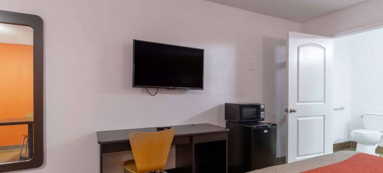 德克萨斯布赖恩 6 号汽车旅馆 - 大学区(Motel 6 Bryan, TX - University Area)图片