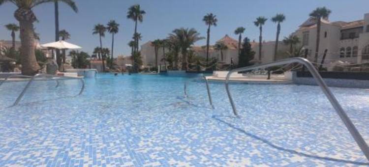 高尔夫中心公寓酒店(Apartamentos Golf Center)图片