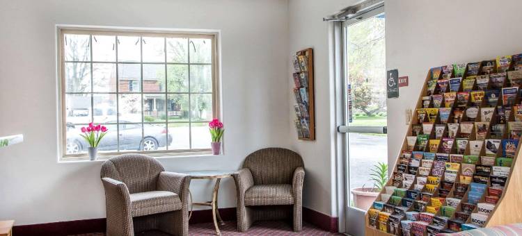 Passport Inn Paradise PA图片