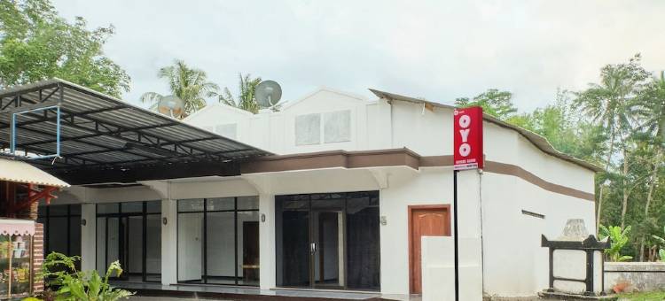OYO2519玛雅加里尼酒店(RedDoorz at Mayang Garini 2 Borobudur)图片