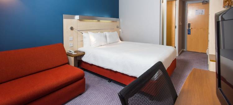 Holiday Inn Express 斯文顿市中心(Holiday Inn Express Swindon City Centre)图片