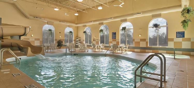 佩姆比纳贝斯特韦斯特优质套房酒店(Best Western Plus Pembina Inn  Suites)图片