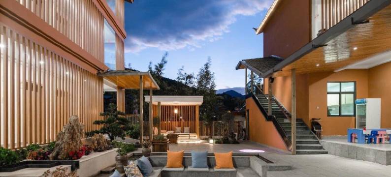 泸沽湖洛隐人文酒店图片