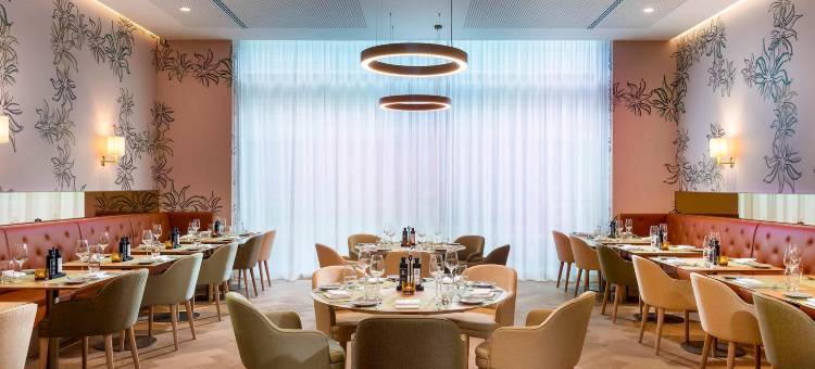 斯图加特会展中心瑞享酒店(Mövenpick Hotel Stuttgart Messe & Congress)图片