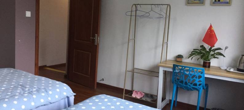 陶溪川三宝陶艺街九集小镇亨丰酒店民宿(航空路分店)图片