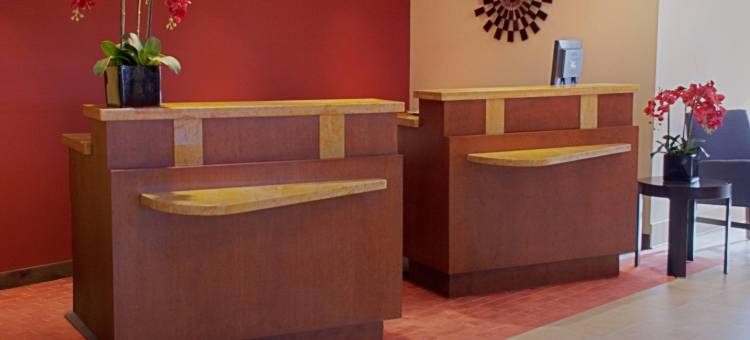 基拉戈万怡酒店(Courtyard Key Largo)图片