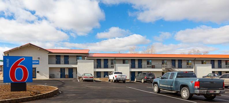 Motel 6 显示低，亚利桑那(Motel 6 Show Low, AZ)图片