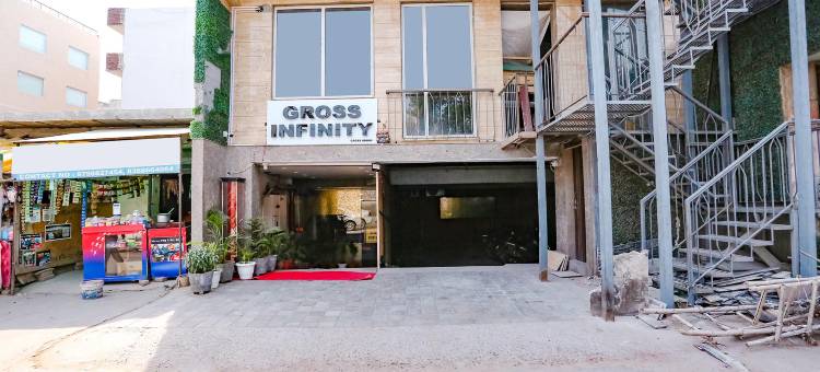 Fabhotel the Gross Infinity图片