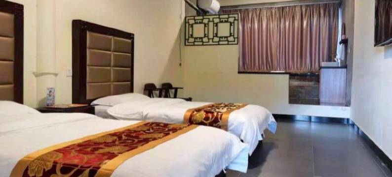 轻轻的夜特色民宿(南大街分店)图片