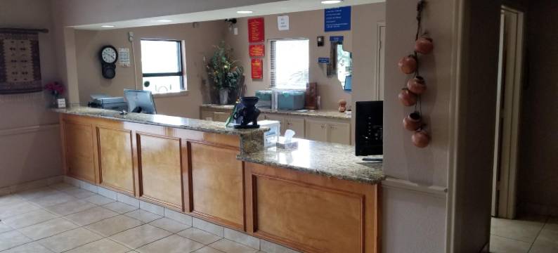 皇宫酒店(Scottish Inn & Suites)图片