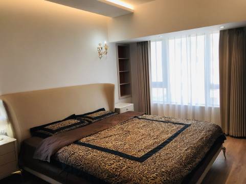 小黑豹公寓(桐岩路分店)