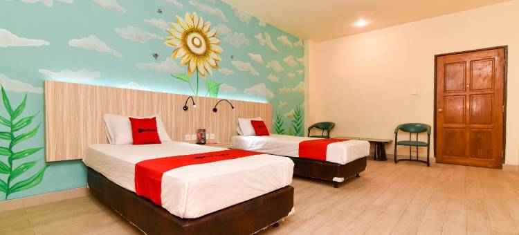 RedDoorz Plus @ Hotel Pantai Timor图片
