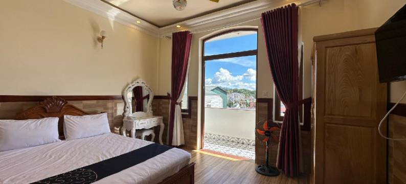 首都O1198丁龙酒店(Capital O 1198 Dinh Loan Hotel)图片