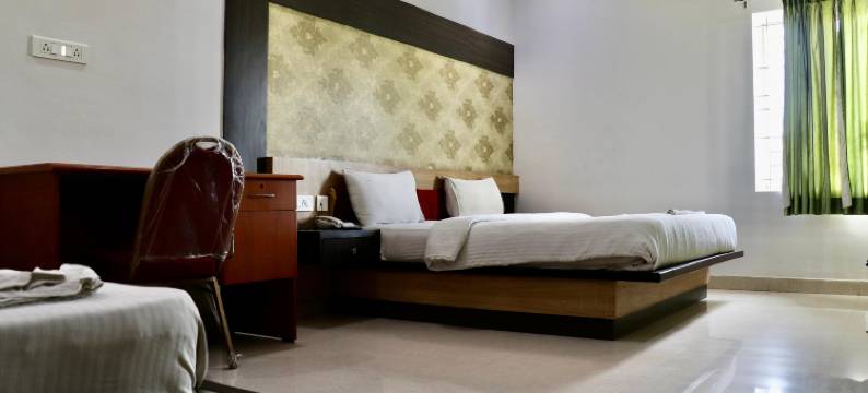 斯里瓦里住宅酒店(Hotel Sri Vaari Residency)图片