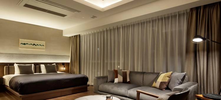 藏身处(HIDEOUT)图片