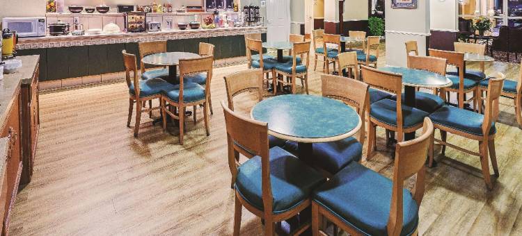 威德福拉昆塔温德姆套房酒店(La Quinta Inn & Suites by Wyndham Weatherford)图片