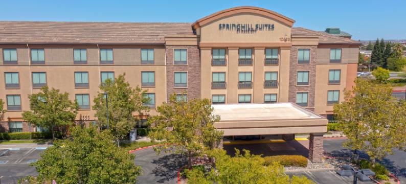 萨克拉门托罗斯维尔万豪SpringHill Suites 酒店(SpringHill Suites Sacramento Roseville)图片