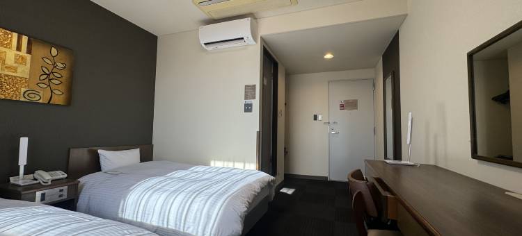 露樱酒店各务原店(Hotel Route-Inn Kakamigahara)图片