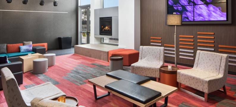 西雅图塔克机场雅乐轩酒店(Aloft Seattle Sea-Tac Airport)图片