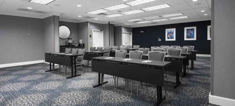 劳伦斯维尔德卢斯欢朋酒店(Hampton Inn Lawrenceville Duluth)图片