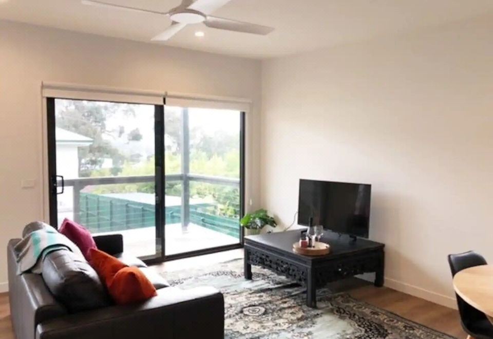 Bunga Raya Hotel Overview