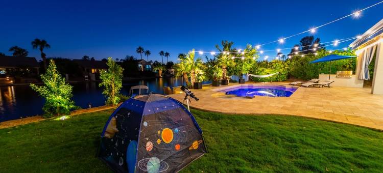 Lakefront!FREE Heated Salt water Pool, Spa! Boat! Kayak! Arcades!EV charger.图片