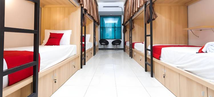 红多兹青年旅舍-玛琅市中心2号酒店(RedDoorz Hostel @ Malang City Center 2)图片