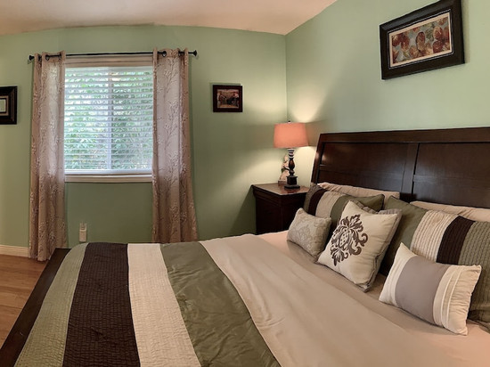 20% Off Winter Stays! Close to Skiing, Boarding & Sledding