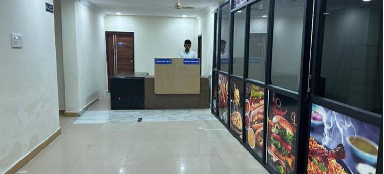 天空月亮豪华房酒店(Hotel Cred Luxury Rooms Gachibowli,)图片