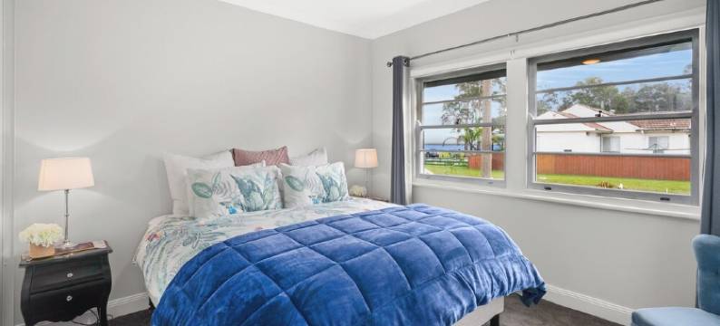 Long Jetty Lake House -Long Jetty, Central Coast Fully Renovated 3 bed Cottage,图片