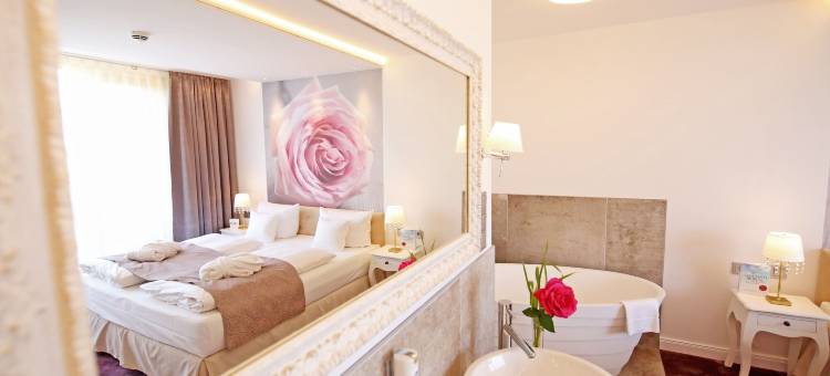 rugs酒店 Schlosspark Lichtenwalde(Rugs Hotel am Schlosspark Lichtenwalde)图片