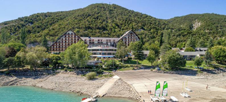 哈万斯俱乐部村酒店(Village Club les Hyvans)图片