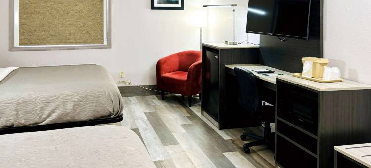 雷纳姆汤顿凯艺酒店(Quality Inn Raynham - Taunton)图片