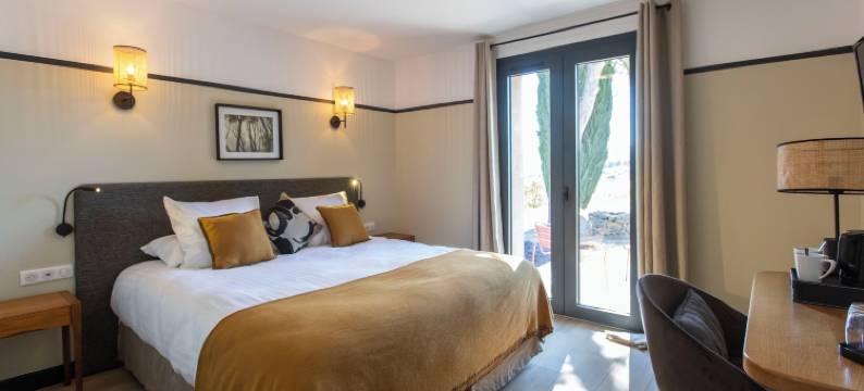 拉图尔城堡别墅(Château de Lastours - le Resort)图片