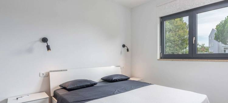 诺维格勒的别墅，带私人泳池和海滩(Villa in Novigrad with Private Pool and Beach)图片