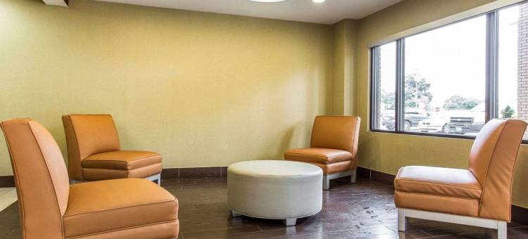 林肯顿凯艺酒店(Quality Inn Lincolnton)图片