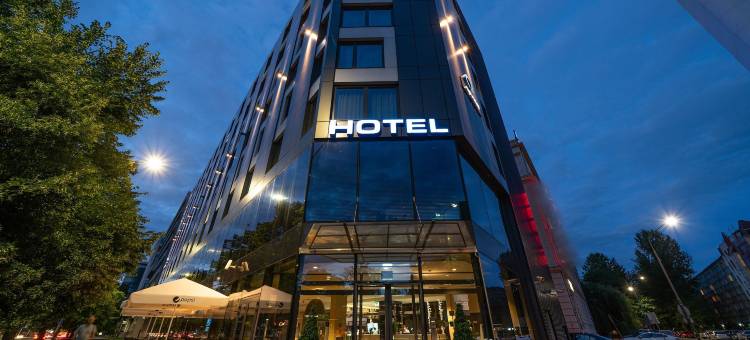 Q加酒店(Q Hotel Plus Wrocław)图片