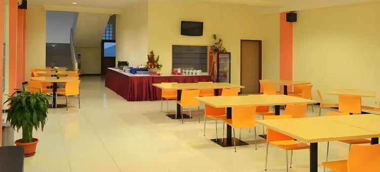 古突士国王酒店(Hotel Kings Kudus)图片