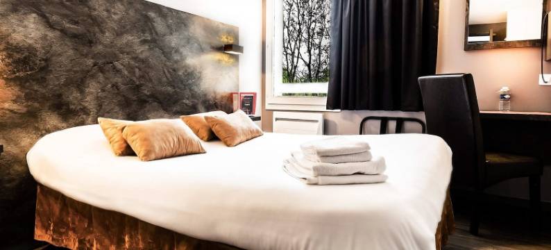 洛日欧泰勒勒格里勒(Logis Hotel Lons-Le-Saunier - Restaurant le Grill)图片