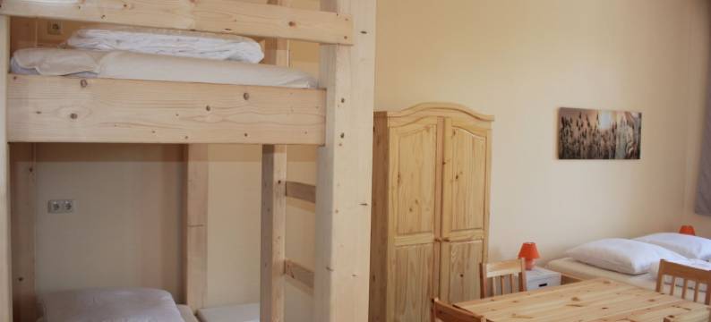 费尔诺旅馆(Gästehaus Innfernow)图片