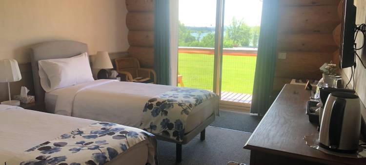 卡里布原木旅馆(Cariboo Log Guest House)图片